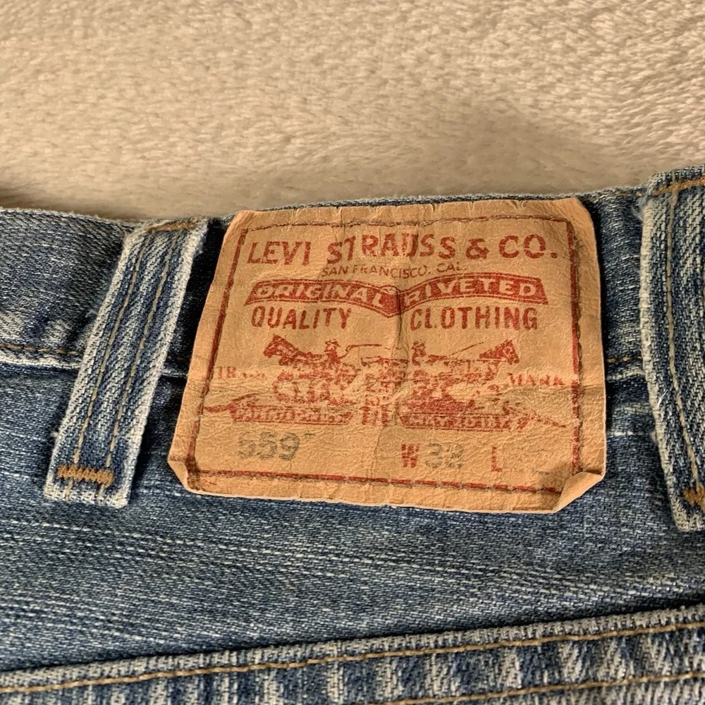 Vintage Levis 559 Jeans Mens 38x32 Blue Relaxed Straight‎ Denim Medium Wash